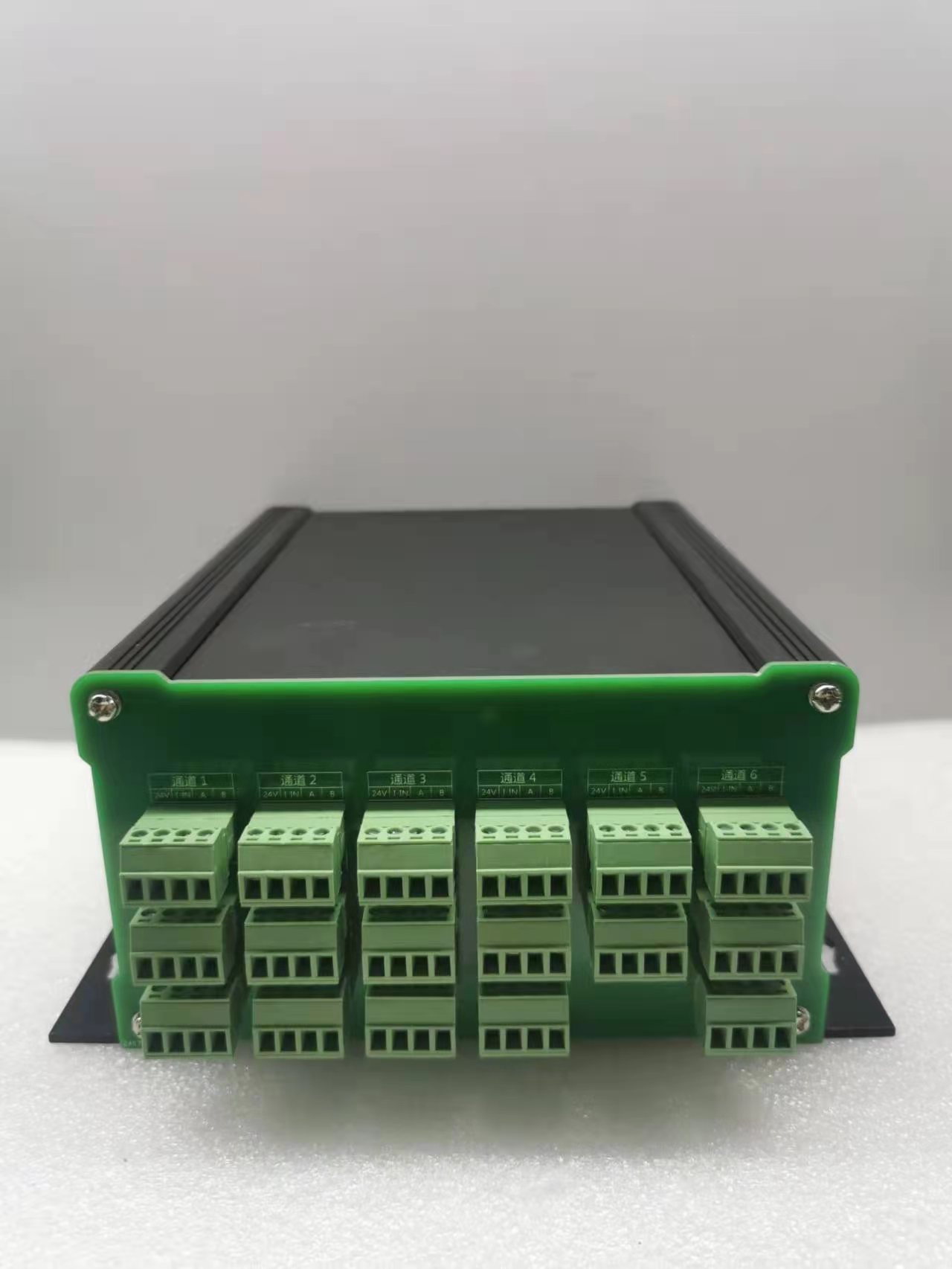 BS-700型，BS-600型智能溫補板卡批量工裝開發(fā)完成。